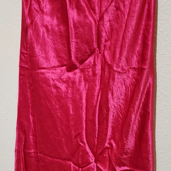 Babaton Pink Midi Slip Skirt for Cocktail Nights - Picture 11 of 12